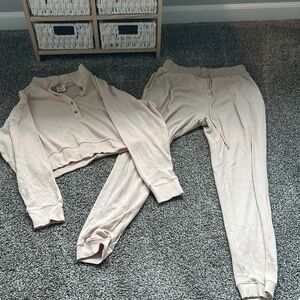 Victoria’s Secret Pink Cozy Cream Lounge Set